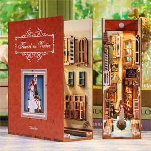 Travel in Venice - 3D Puzzle Wood - Book Nook